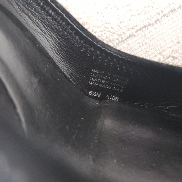 Tory Burch shoe - Picture 5 of 6